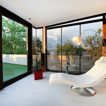 Feel Good Penthouse With Jacuzzi زادار