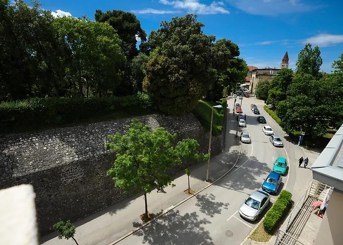 Διαμέρισμα Feel Good Penthouse With Jacuzzi *