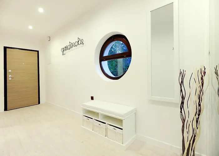 Feel Good Penthouse With Jacuzzi *